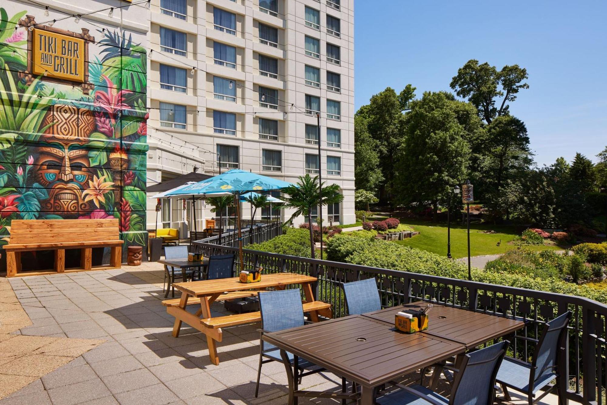 Marriott Washingtonian Center Hotel 4*