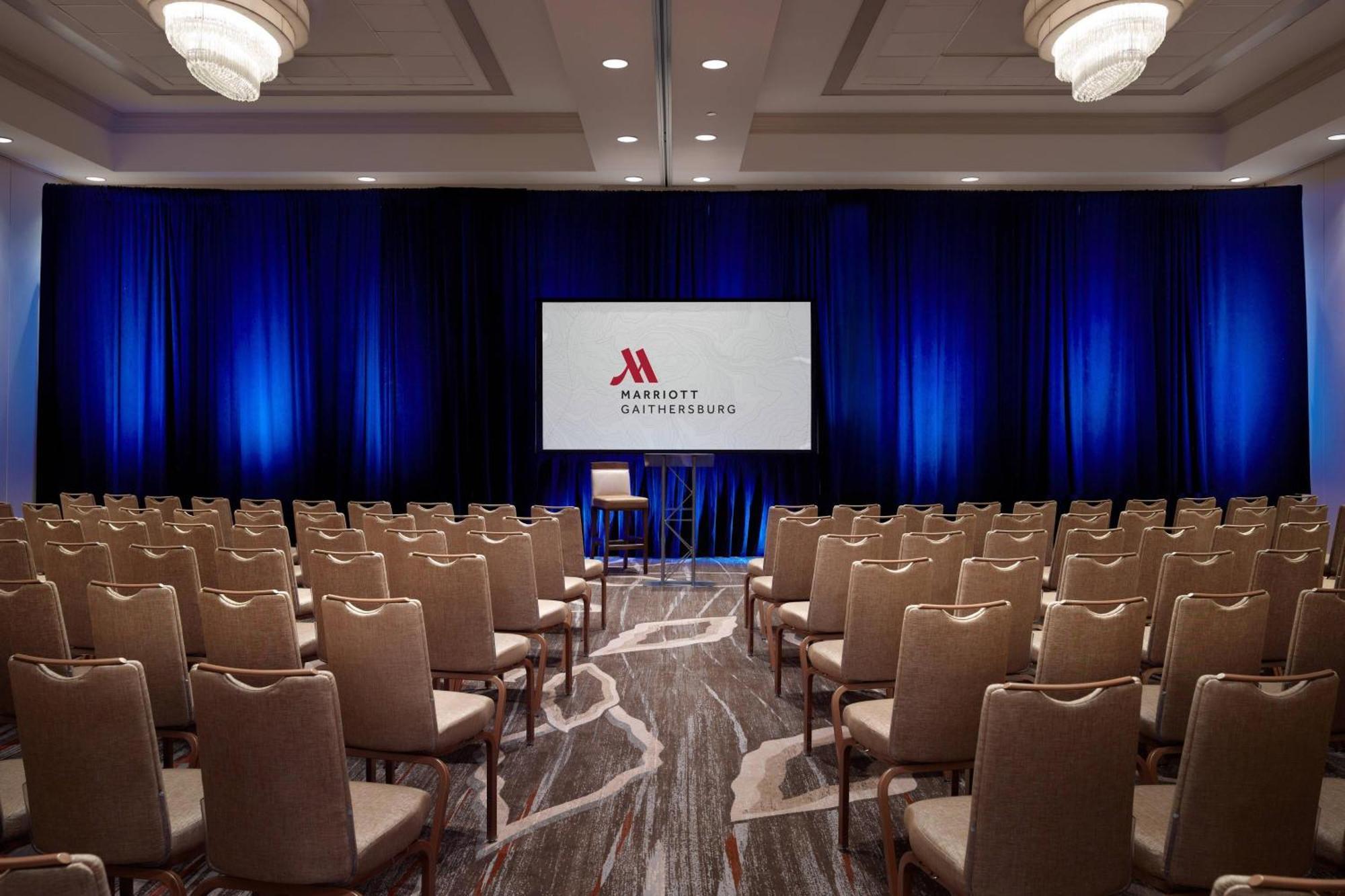Marriott Washingtonian Center Hotel 4*
